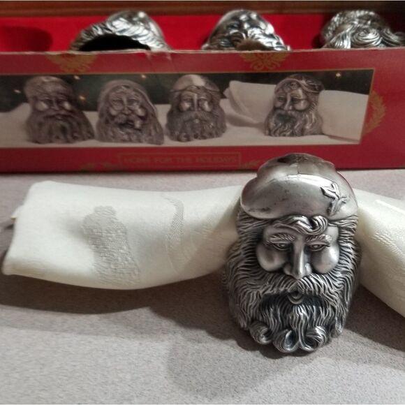 1995 Vintage Santa Pewter Napkin Ring Holder Set of 4 Home For The Holidays